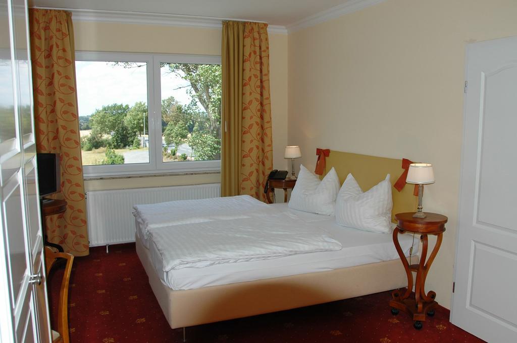 Landsitz Kapellenhoehe, Hotel Garni Wiedenbruegge Bagian luar foto